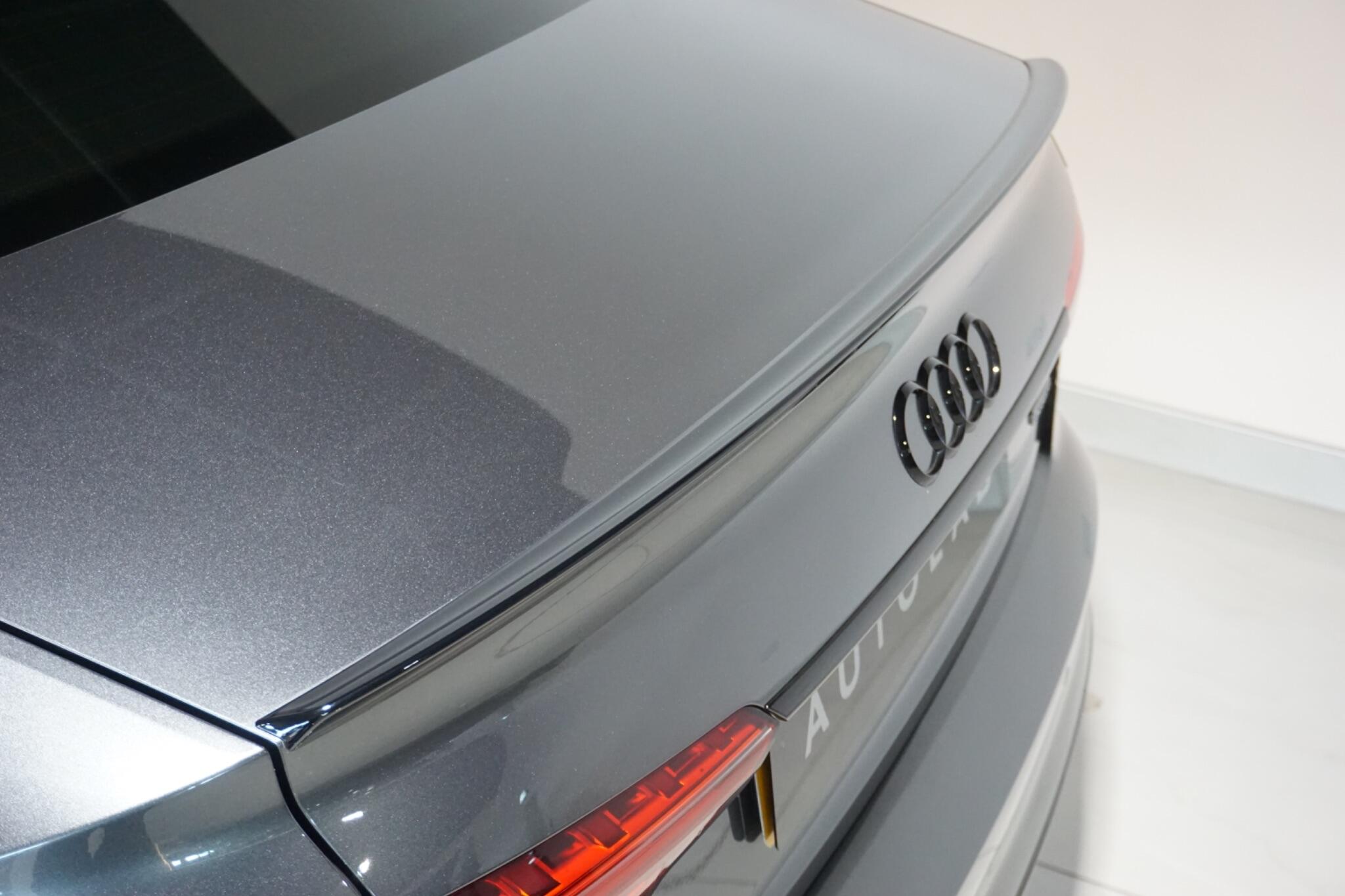 Audi A4 2.0 TDI 40 Black Edition Saloon 4dr Diesel S Tronic quattro Euro 6 (s/s) (204 ps)